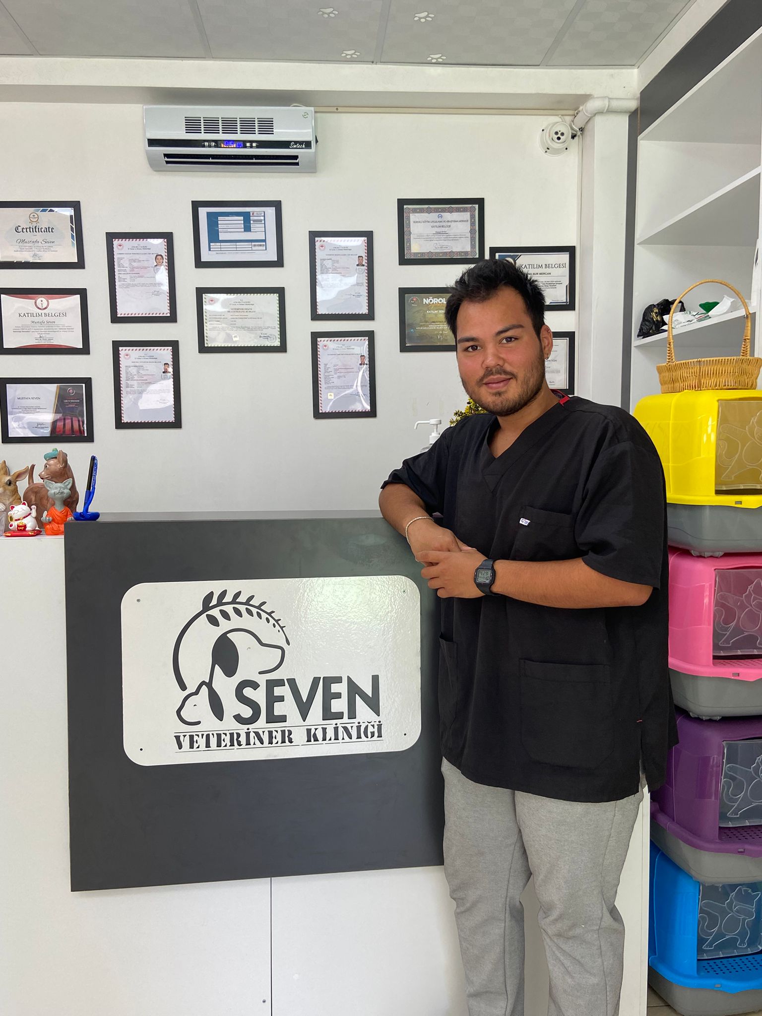 Vet. Hek. Mustafa SEVEN