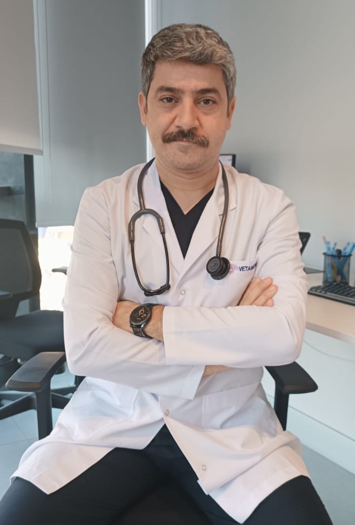 Mustafa AKAY -Bilim Uzmanı Veteriner Hekim 